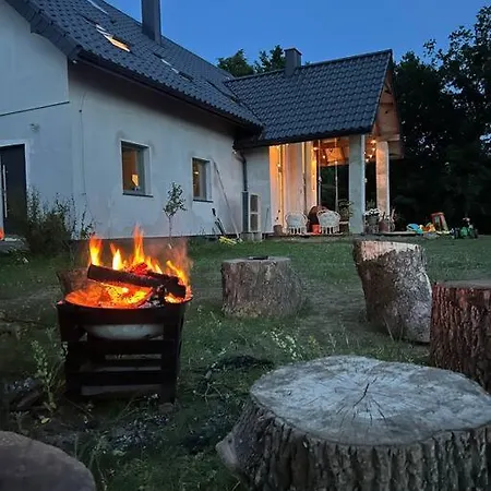 Dom Z Widokiem Na Gory Stolowe I Duzym Ogrodem Villa