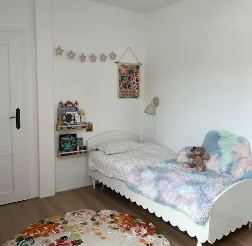 Dom Z Widokiem Na Gory Stolowe I Duzym Ogrodem Βίλα