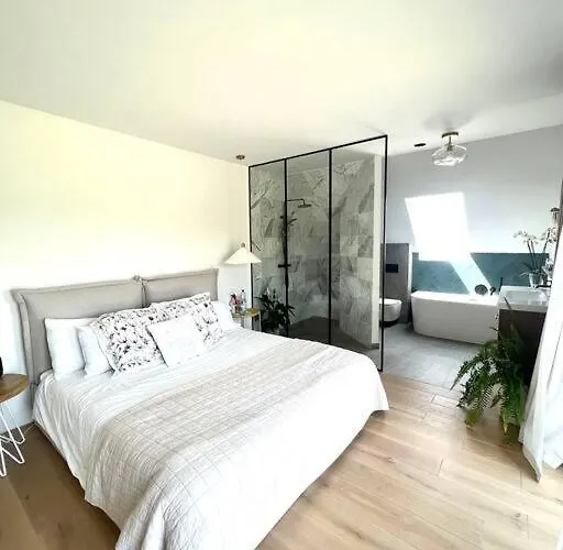 Dom Z Widokiem Na Gory Stolowe I Duzym Ogrodem Kłodzko