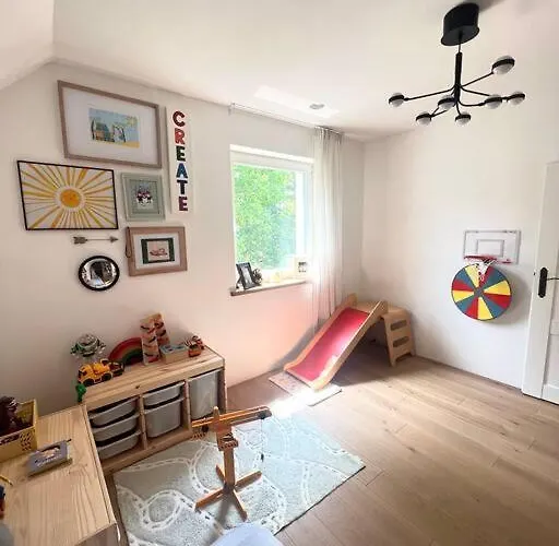 Dom Z Widokiem Na Gory Stolowe I Duzym Ogrodem Βίλα